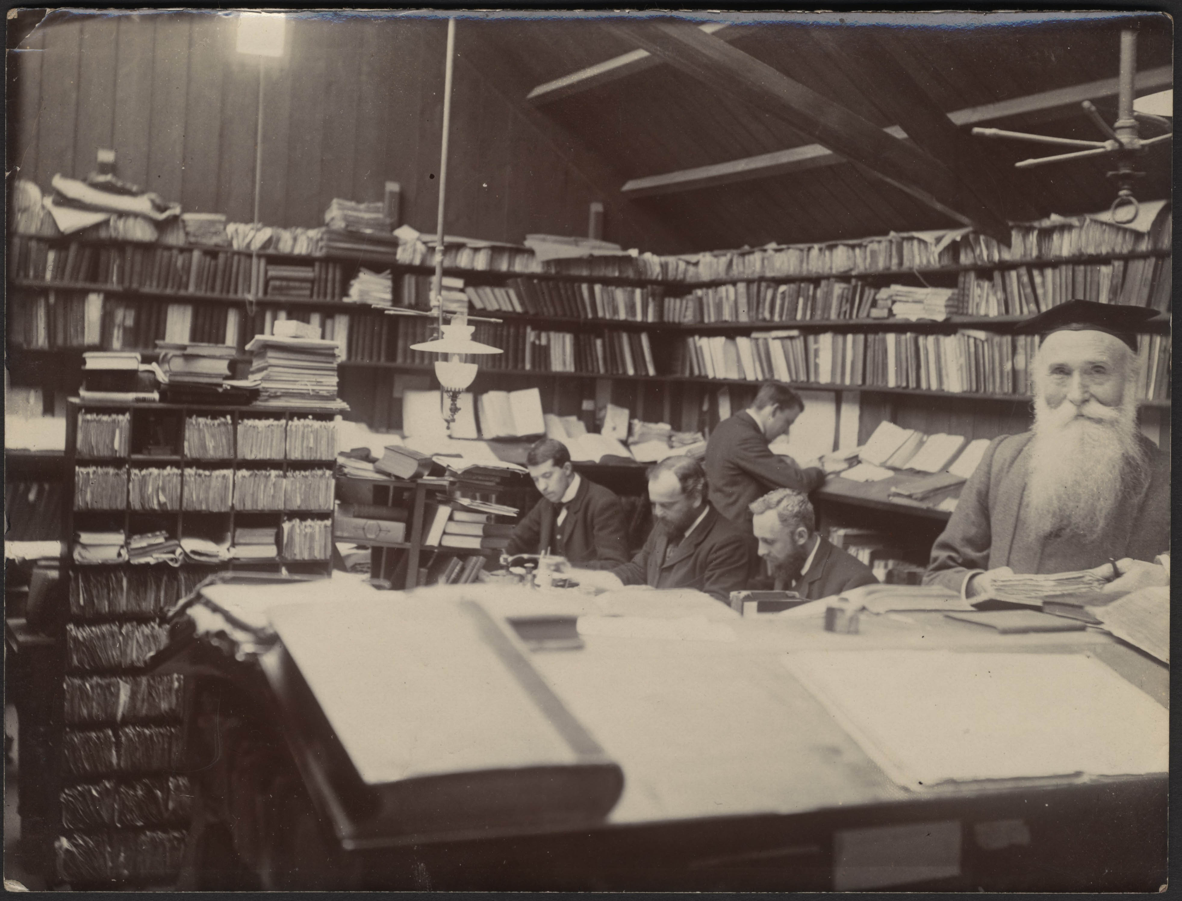 the-oxford-english-dictionary-and-the-public-visit-the-bodleian-libraries